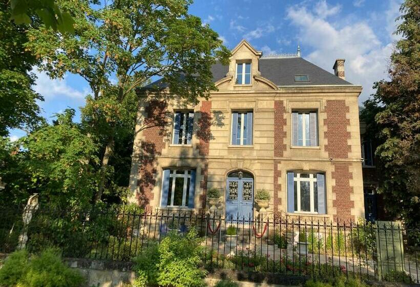 مبيت وإفطار Casa La Palma Le 48