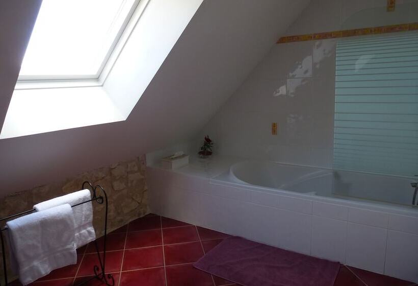 ベッドアンドブレックファースト Chambre D Hôte Domaine De La Maison Neuve