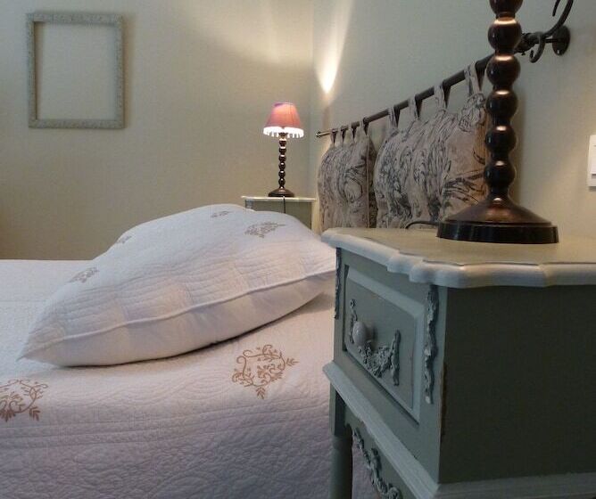 ベッドアンドブレックファースト Chambre D Hôte Domaine De La Maison Neuve