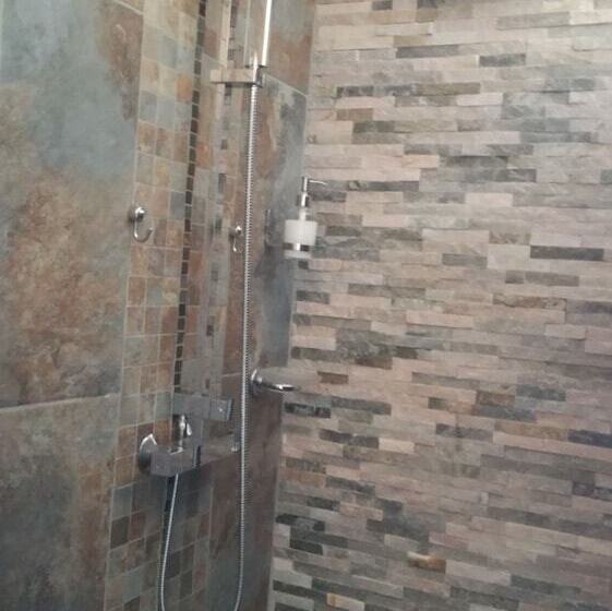 住宿加早餐  Chambres D Hôtes Domaine De Beunes