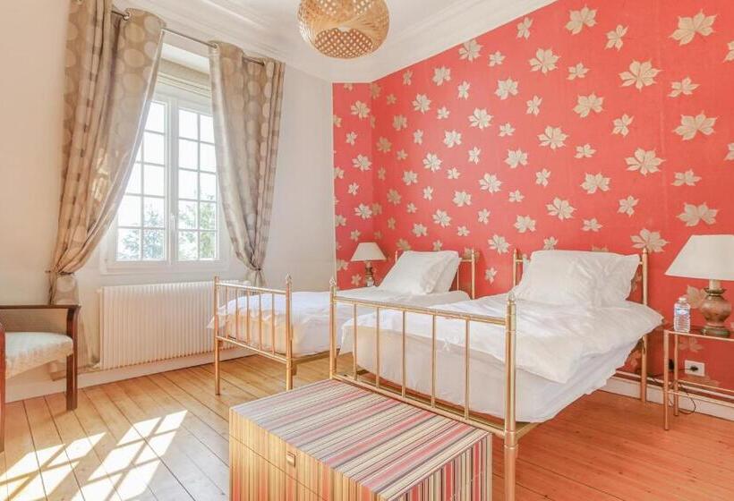 مبيت وإفطار Chateau D Avesnes  Le Castelet