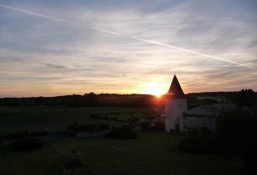 住宿加早餐  Château Du Bourbet