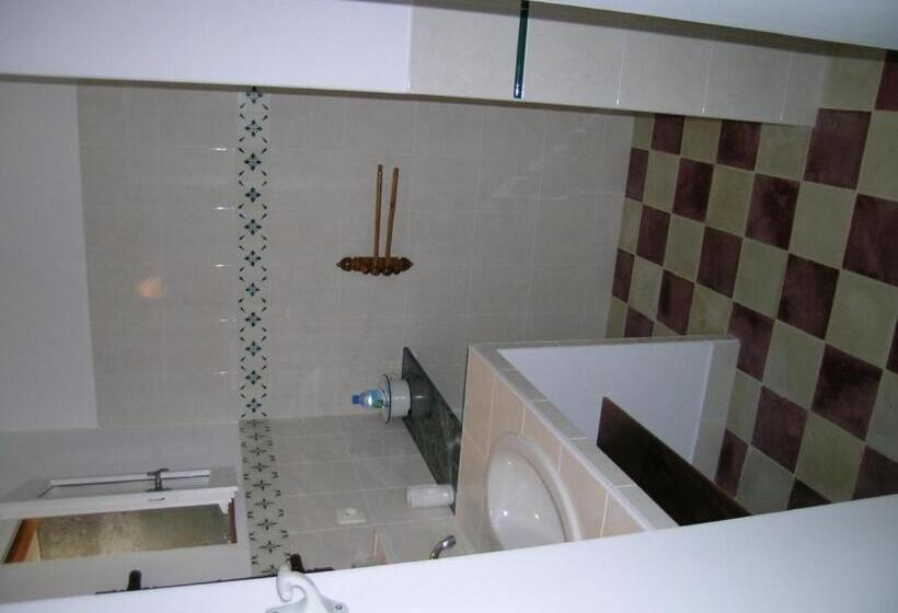 민박 Domaine Les Galards