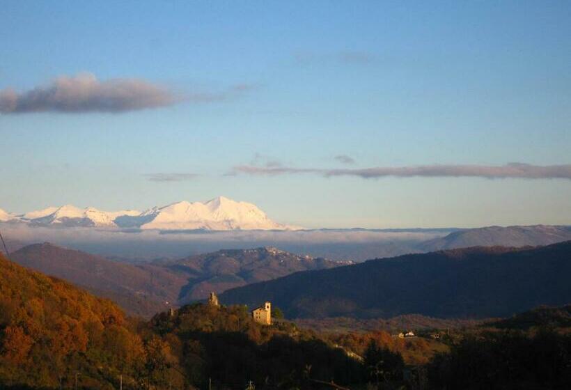 مبيت وإفطار Il Sorriso Dei Monti