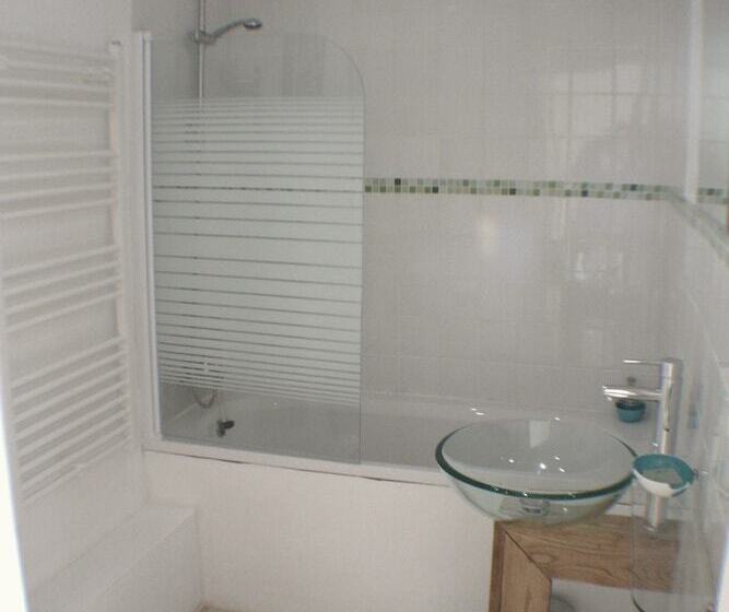 צימר Le Voltaire