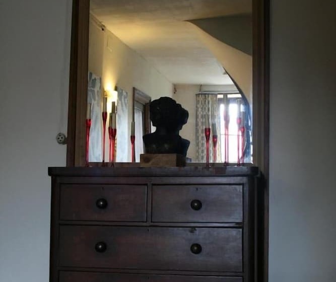 צימר Le Voltaire