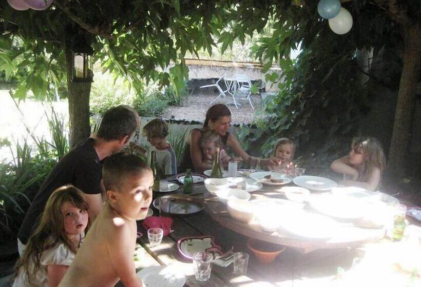 مبيت وإفطار Maison Esmeralda