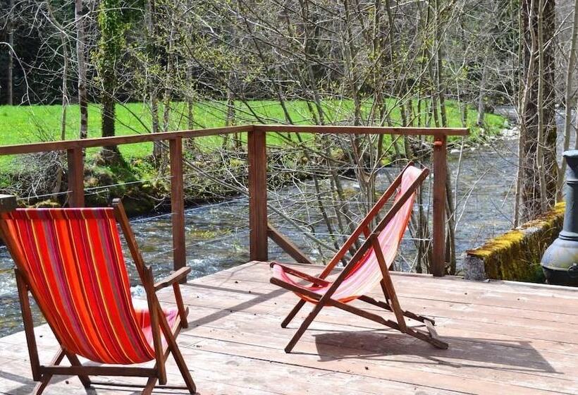 مبيت وإفطار Maison Esmeralda