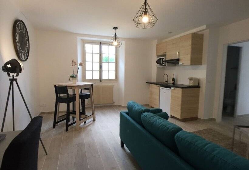 Domaine Des Trois Chateaux