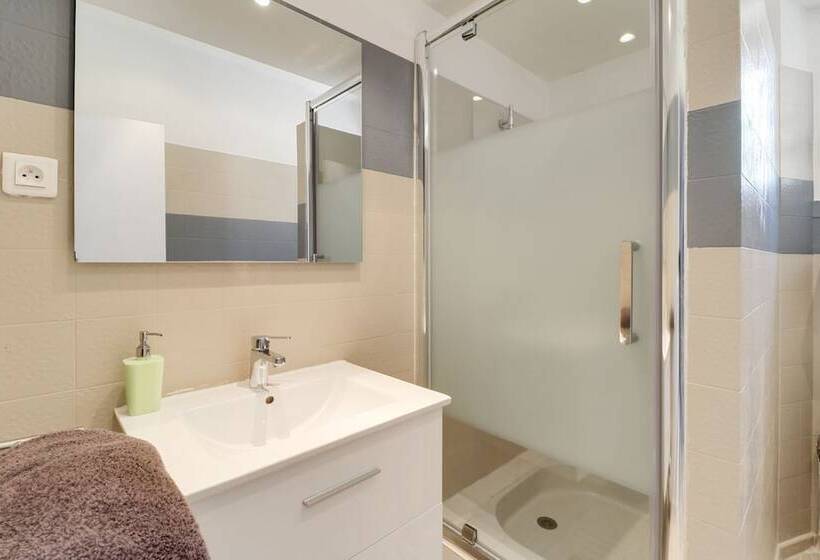 Domaine Des Trois Chateaux