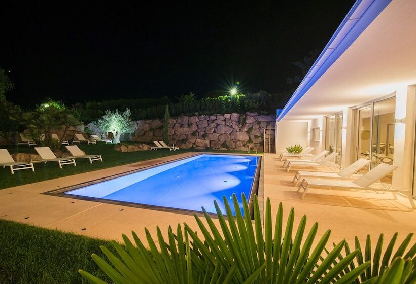 Hidalgo Suites & Restaurant