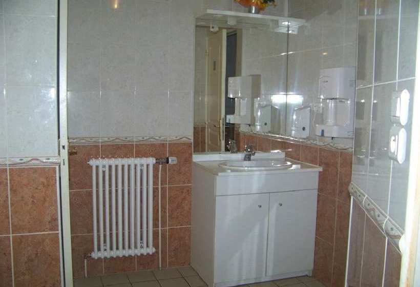 פונדק Auberge De La Tourelle