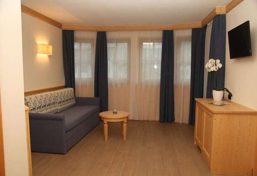 פונדק Garnì Paradisi   Wellness & Spa