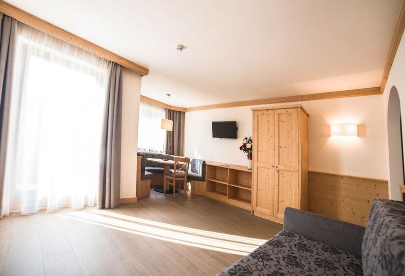 פונדק Garnì Paradisi   Wellness & Spa