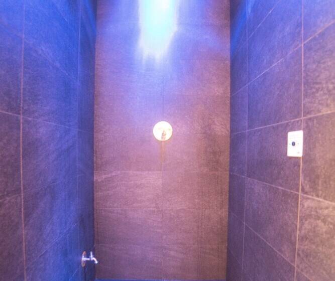 פונדק Garnì Paradisi   Wellness & Spa