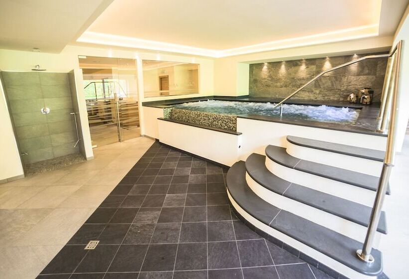 פונדק Garnì Paradisi   Wellness & Spa