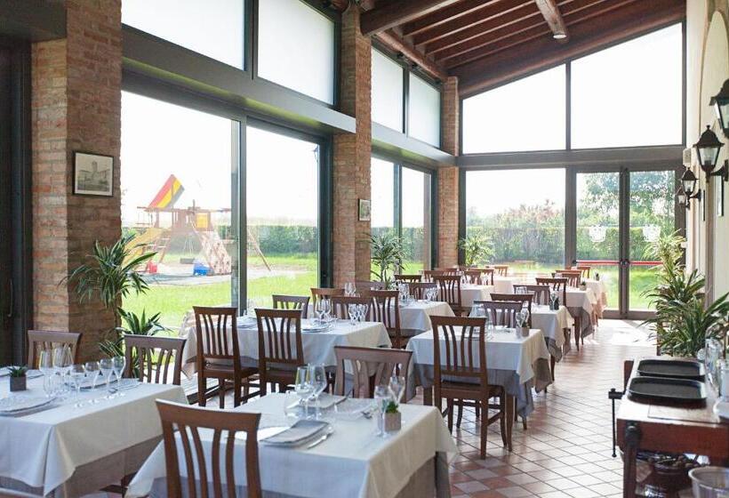 ホテル Alla Corte Dei Bicchi