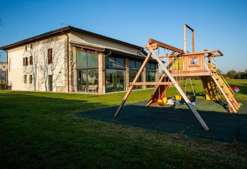 ホテル Alla Corte Dei Bicchi