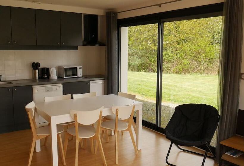 ホテル Auberge Des Voyajoueurs