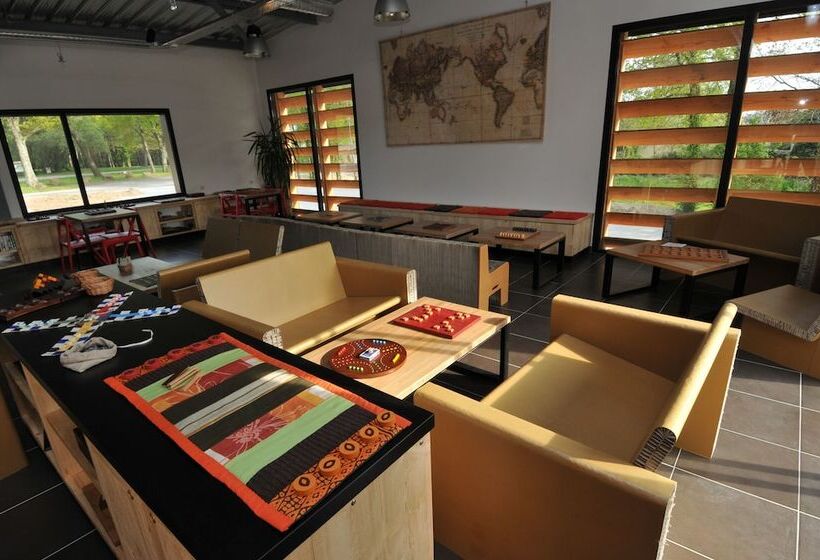 ホテル Auberge Des Voyajoueurs