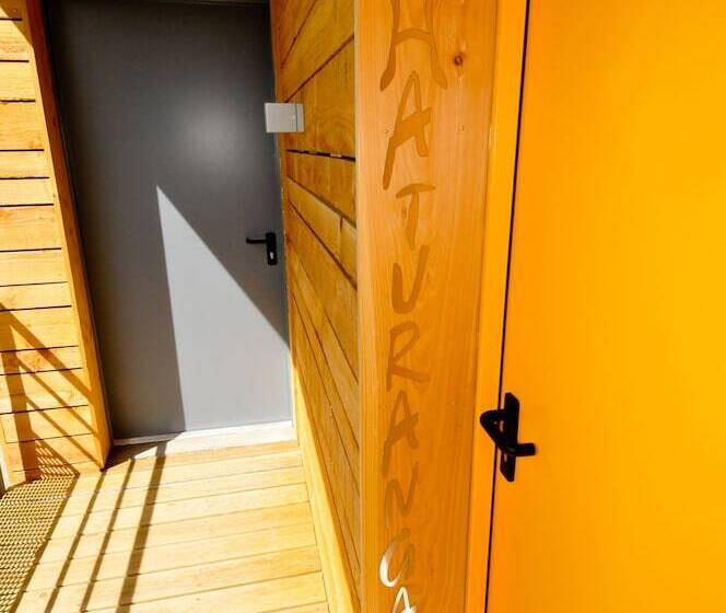 ホテル Auberge Des Voyajoueurs