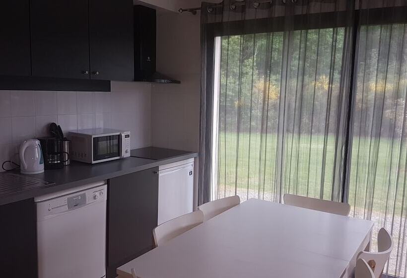 ホテル Auberge Des Voyajoueurs