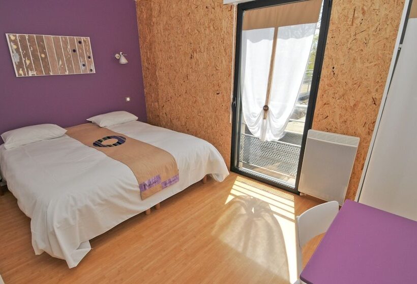 ホテル Auberge Des Voyajoueurs