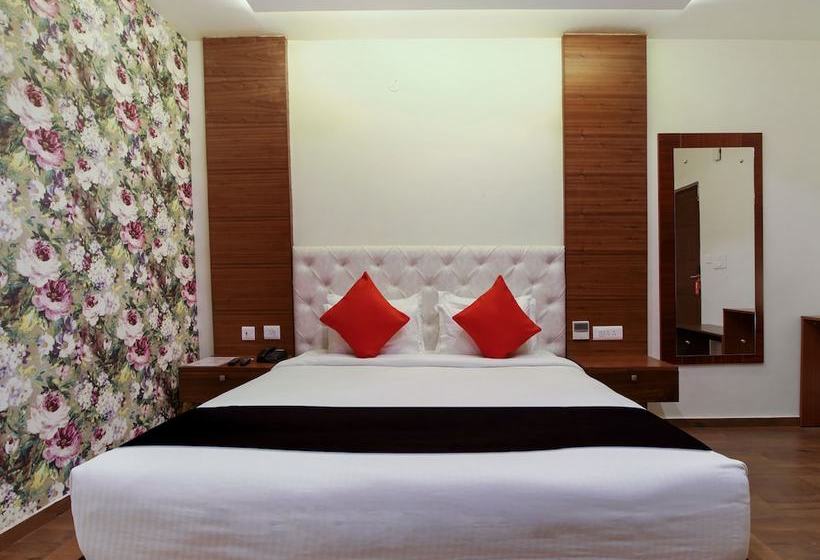 فندق Capital O 11903 Southern S