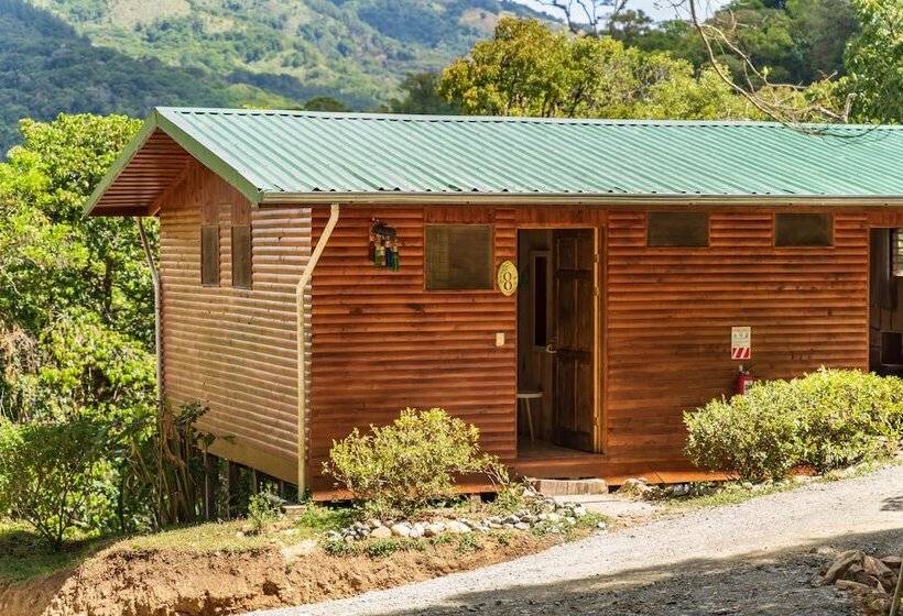 فندق Cedrela Ecolodge