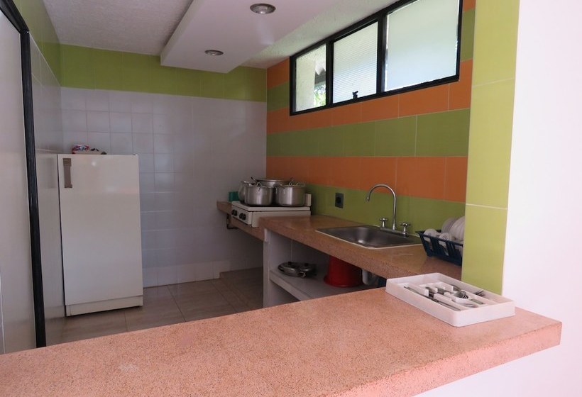 בית מלון כפרי Centro Recreacional Iasceboy