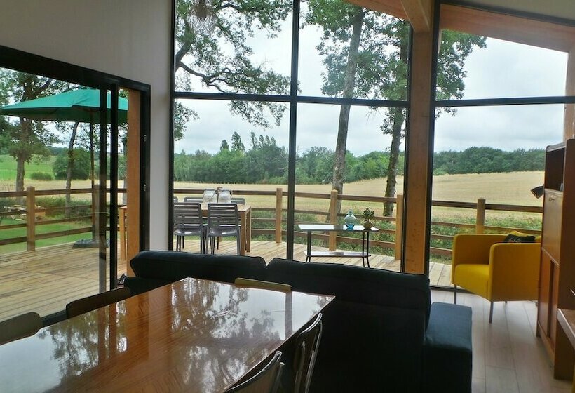 Отель Club Les Ormes