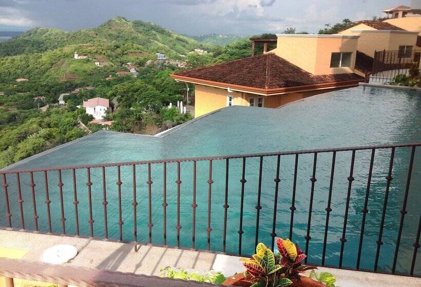 فندق Corona Del Mar