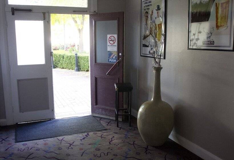 Courthouse Hotel Boorowa