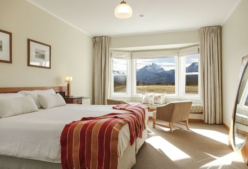 ホテル Estancia Cristina