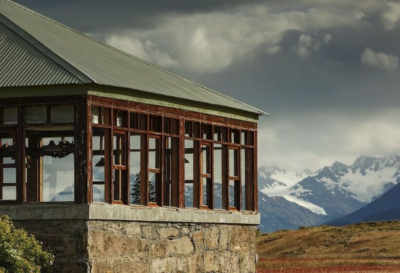 ホテル Estancia Cristina