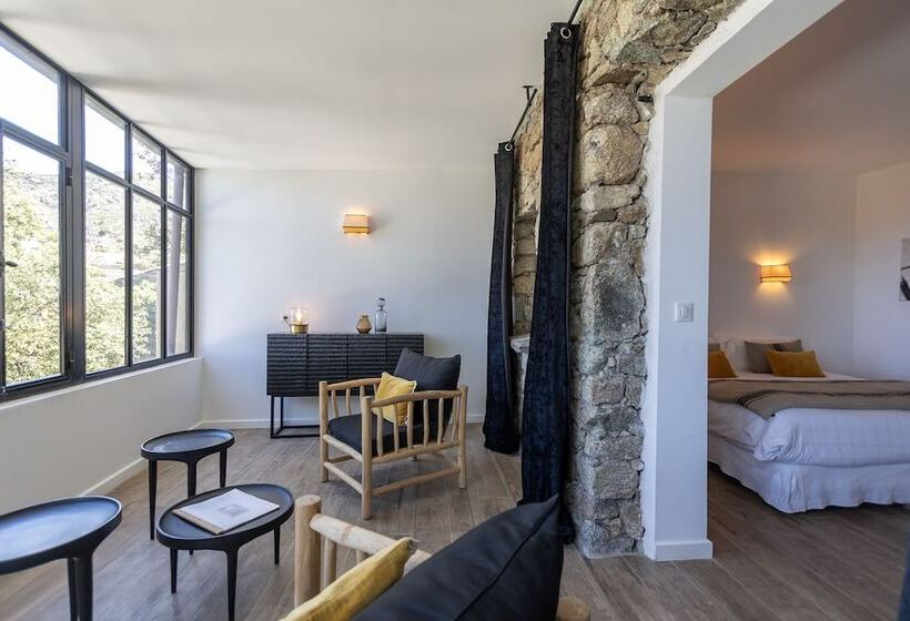 Отель Hôtel Case Latine