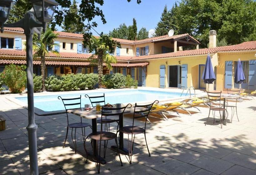 Отель Hôtel Bel Valen