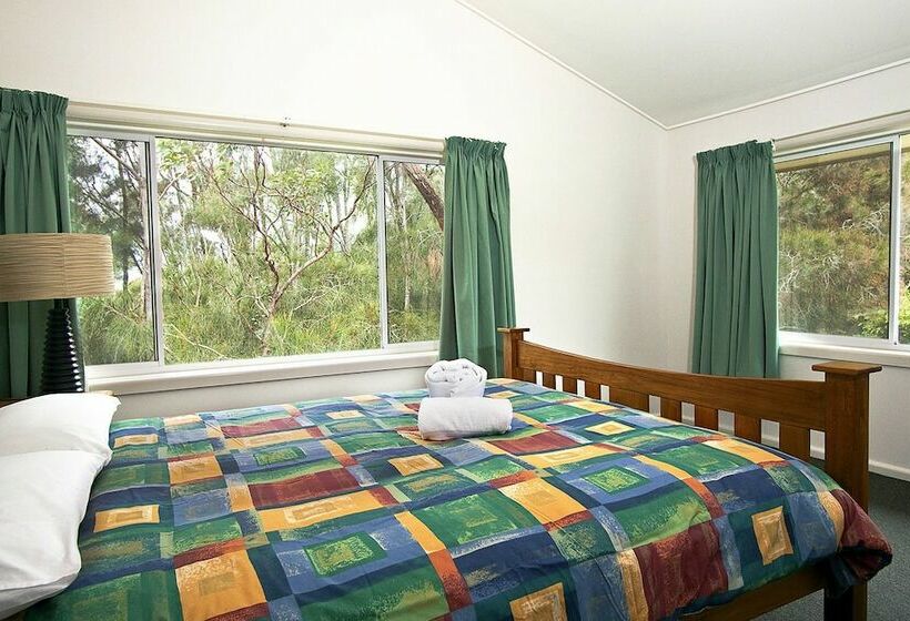 בית מלון כפרי Tasman Holiday Parks   Kioloa Beach