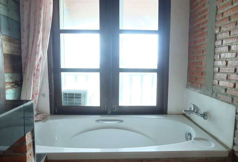 ホテル Laong Pilom Boutique Guesthouse