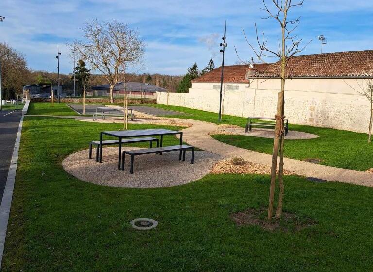 Отель Les Deux Porches