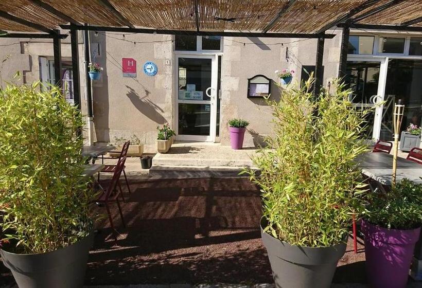 Отель Les Deux Porches