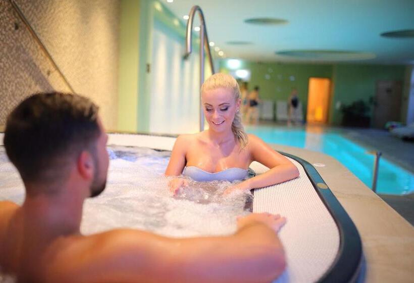 בית מלון כפרי Nádas Tó Park