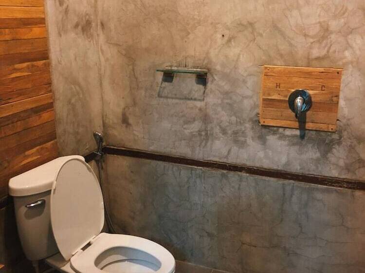 בית מלון כפרי Palm Spring Apartment