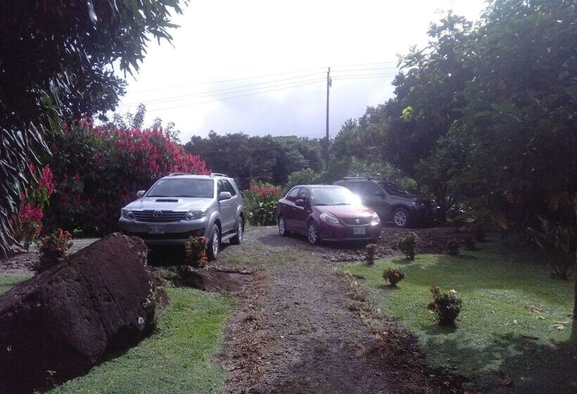 ホテル Paraiso Volcano Lodge