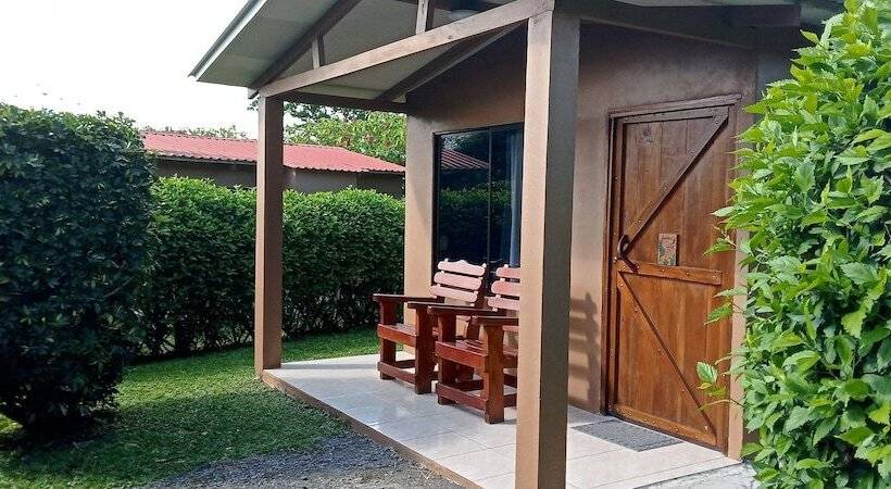 ホテル Paraiso Volcano Lodge