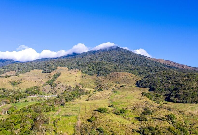 ホテル Paraiso Volcano Lodge