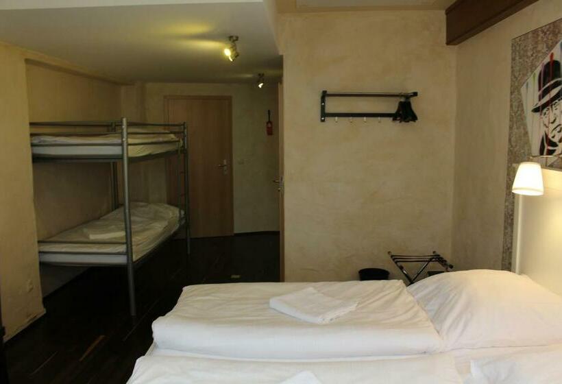 ホテル Pastis   Staffless With Self Check In