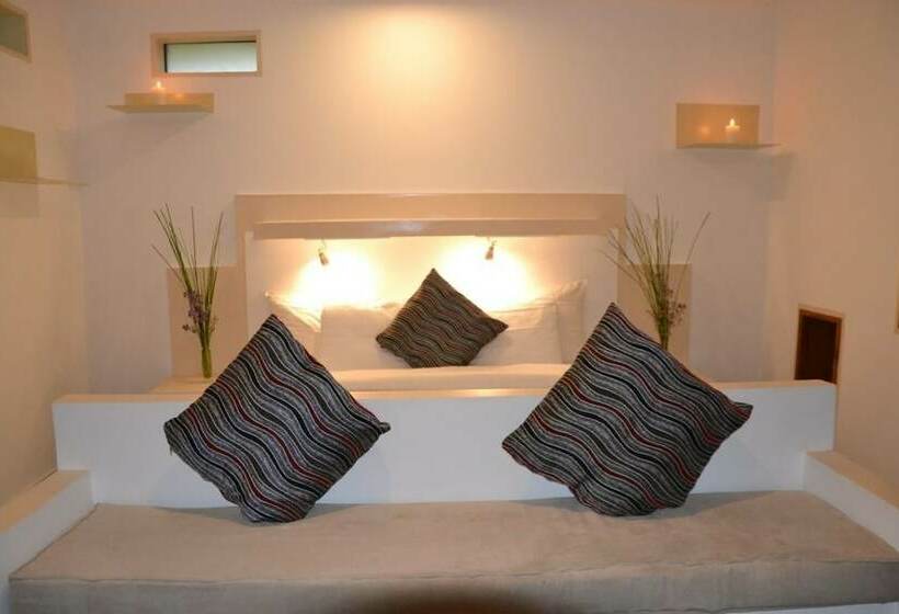 فندق Portal De La Montaña