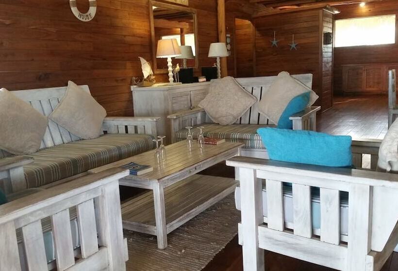 酒店 Pura Vida Lodge