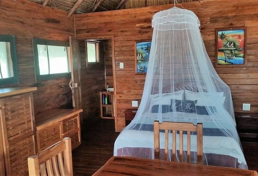 酒店 Pura Vida Lodge